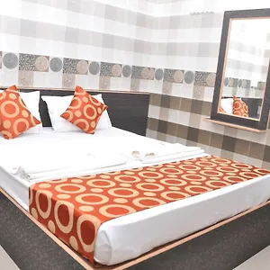 Inn Addhuri Comforts